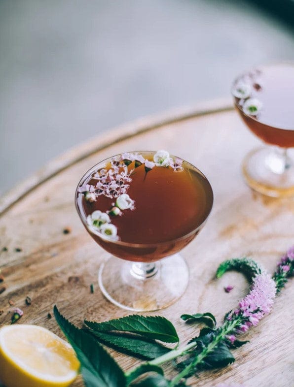 The Clean Beauty Edit Adaptogens - Herbs For Longevity Book