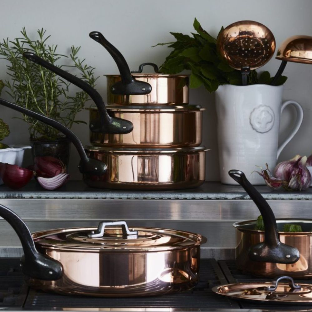 Sauté Pan with Lid
