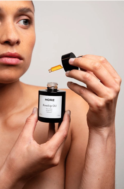 Rosehip Oil | 100% Organic & Cold Pressed